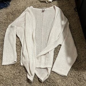 Long sleeve mid length cardigan